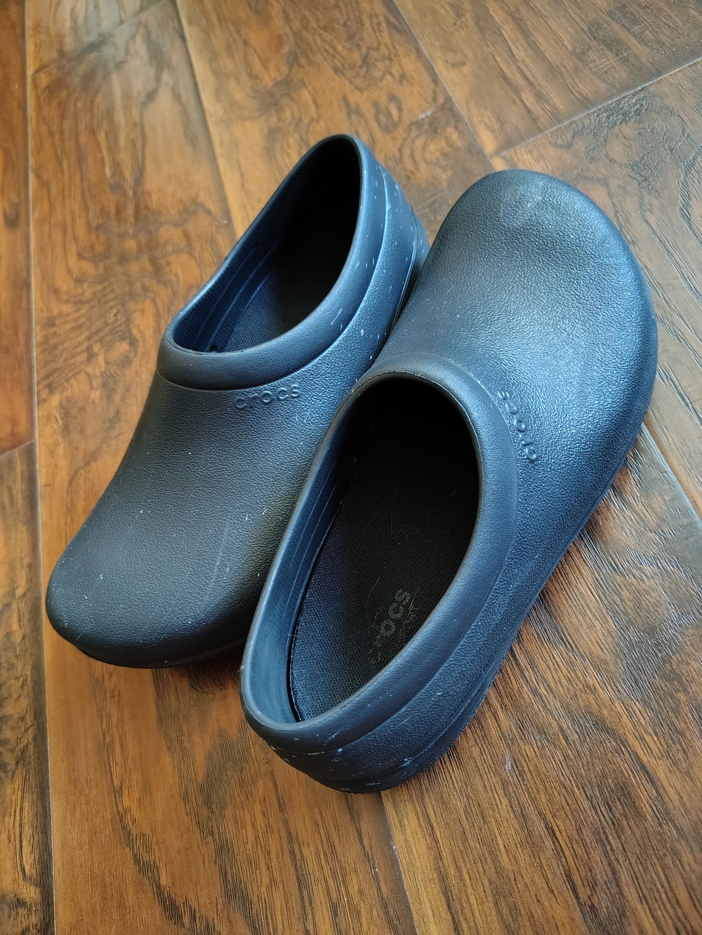 Crocs On The Clock Work black Slip-On clogs Size 10 womens